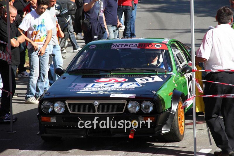 121007 sport 276_tn.jpg